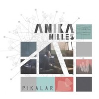 Anika Nilles, Pikalar