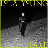 Lola Young, FAKE