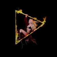 Ava Max, Don't Click Play