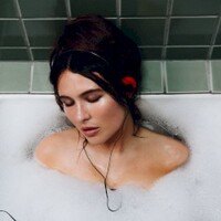 Mimi Webb, Confessions