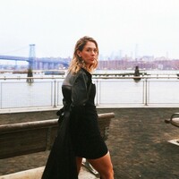 Anna of the North, Girl In A Bottle