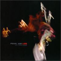 Pearl Jam, Live On Two Legs