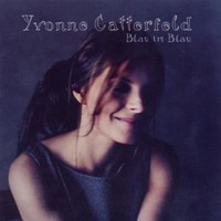 Yvonne Catterfeld, Blau im Blau