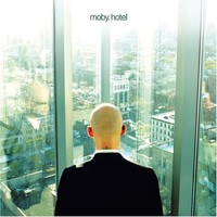 Moby, Hotel