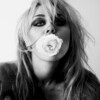 Miley Cyrus, Bass Persuades